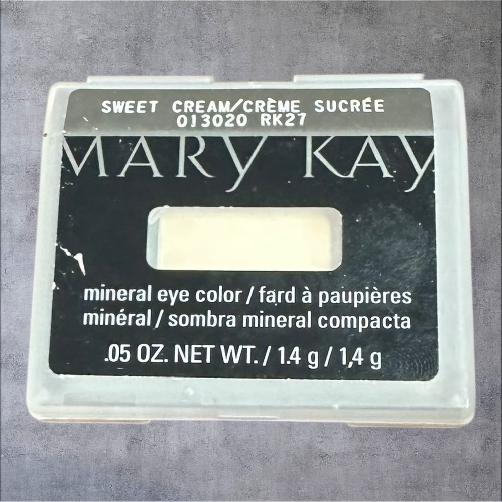 Mary Kay Mineral Eye Color Sweet Cream 013020 New .05 oz Matte Ivory Eyeshadow‎